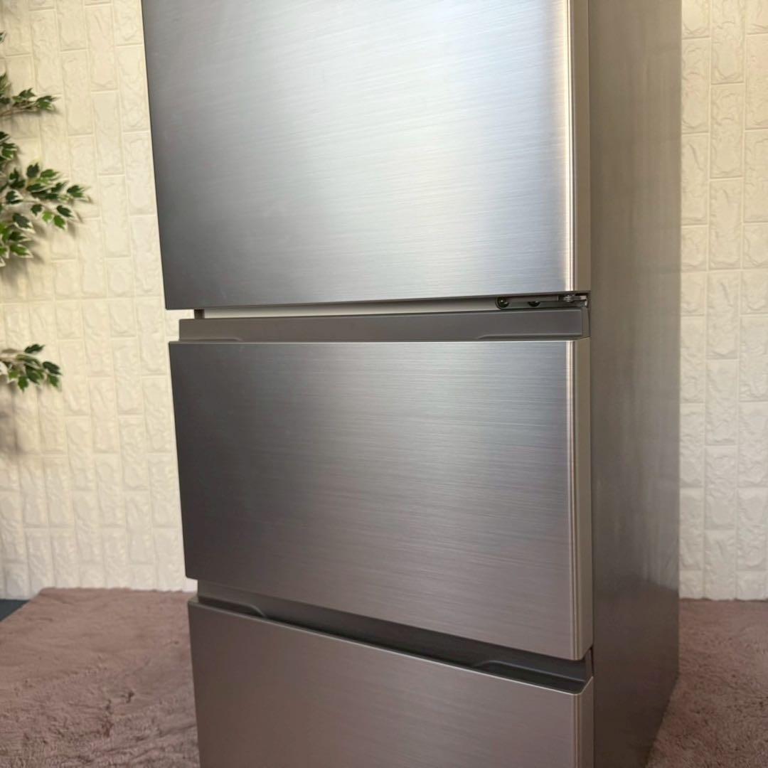 ふるふる ✨アクア　冷蔵庫　AQR-26R（N）　2024年　美品