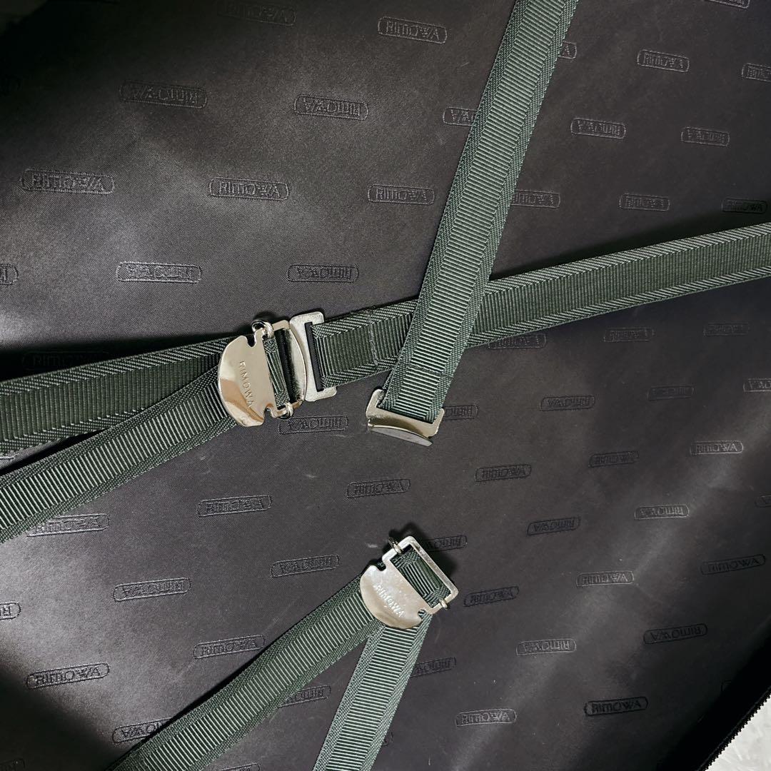 リモワ サルサ 32L 2輪 機内持ち込み ブラック×シルバー TSAロック付き