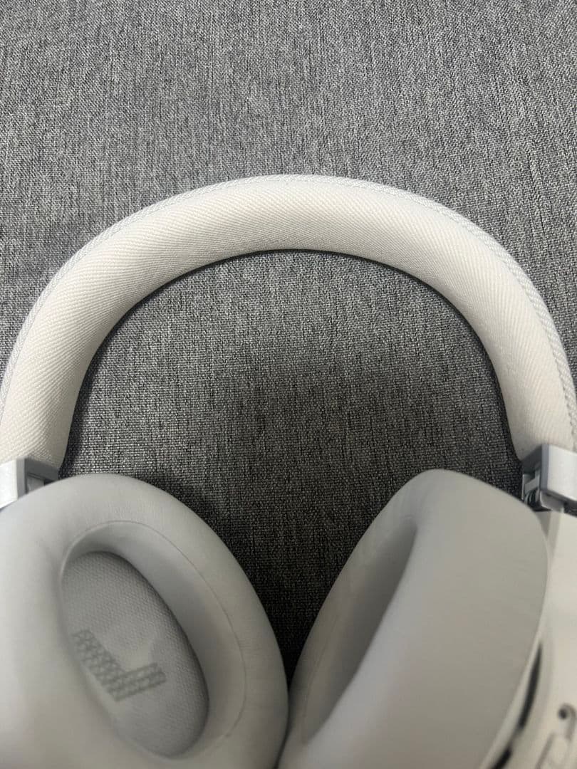 ヘッドホン JBL LIVE770nc