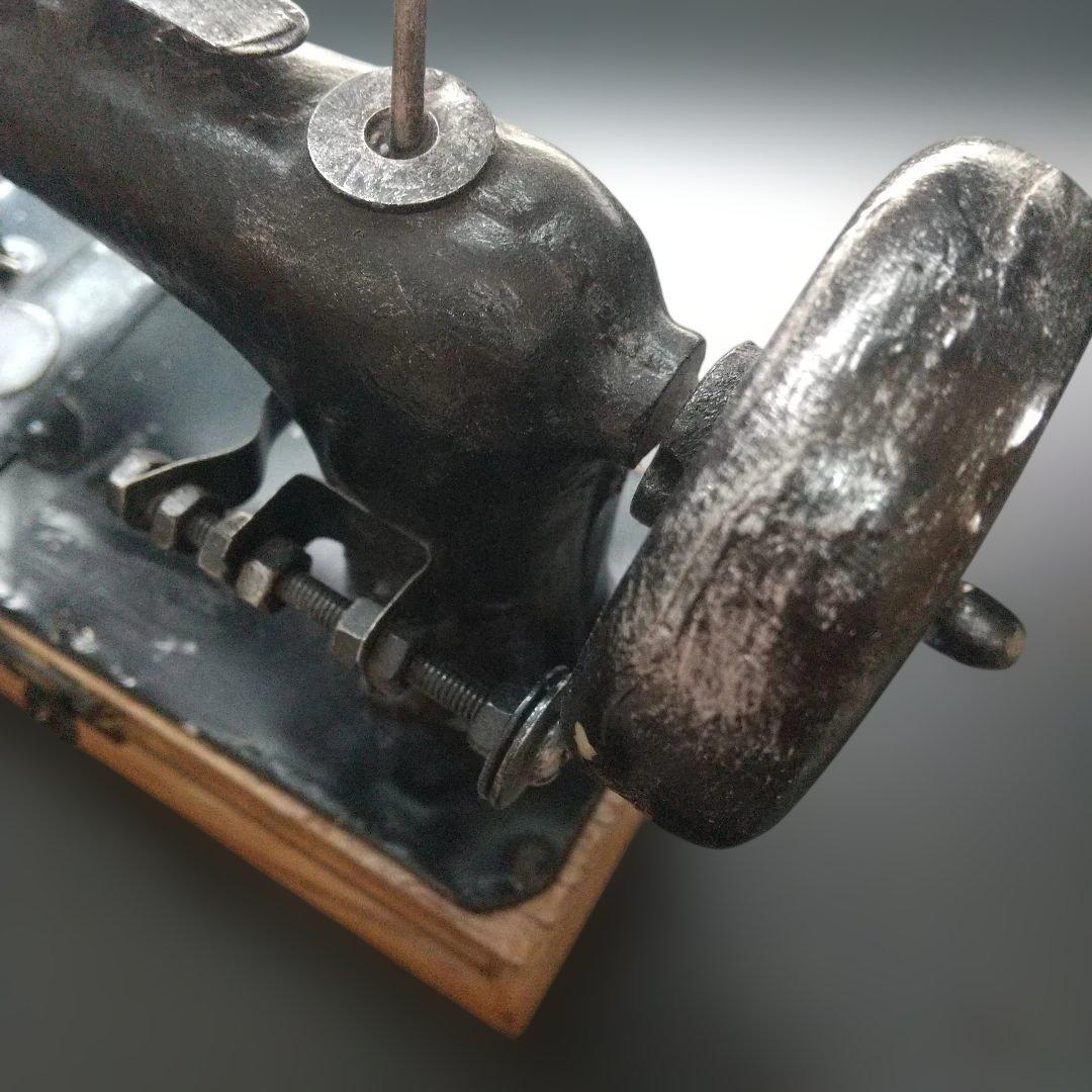 【 アンティーク 】 手動ミシン デザイン 小物入れ インテリア