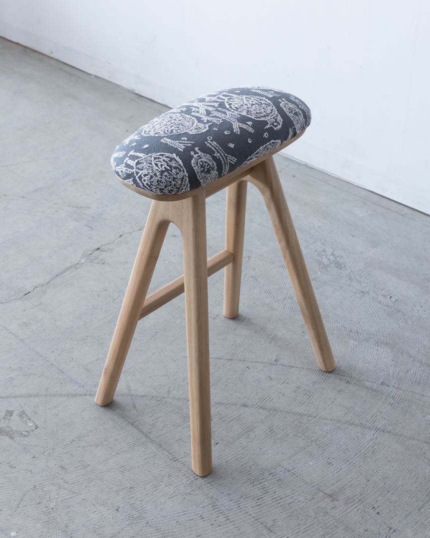 キッチンスツールNA H530 ミナペルホネン　 circle gray