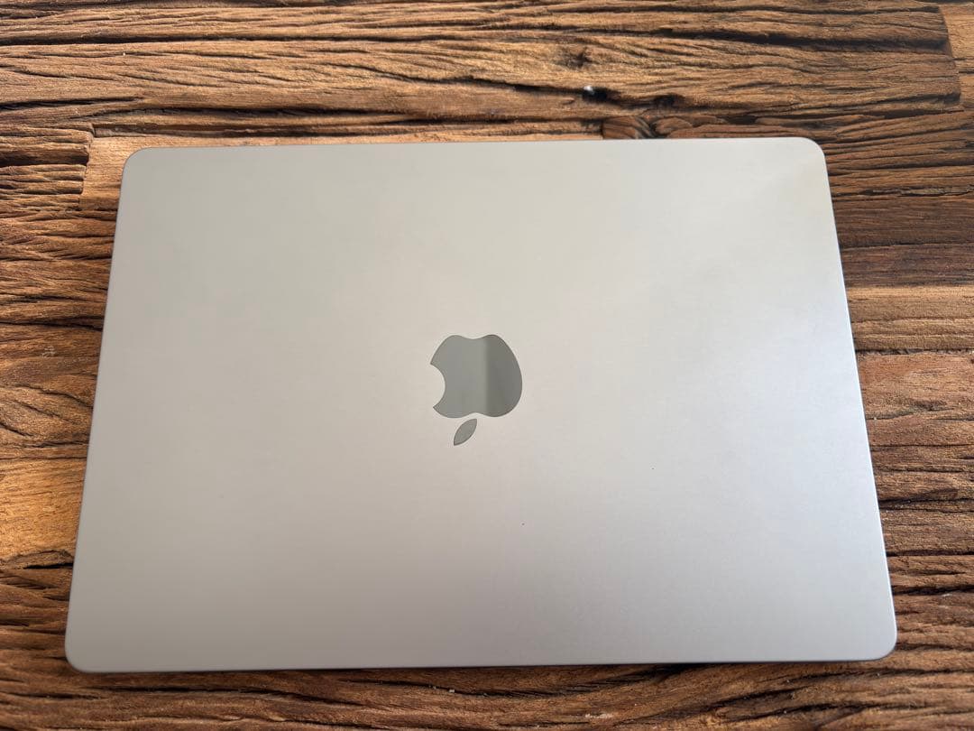 M2MacBookAir 13インチ メモリ8GB michi