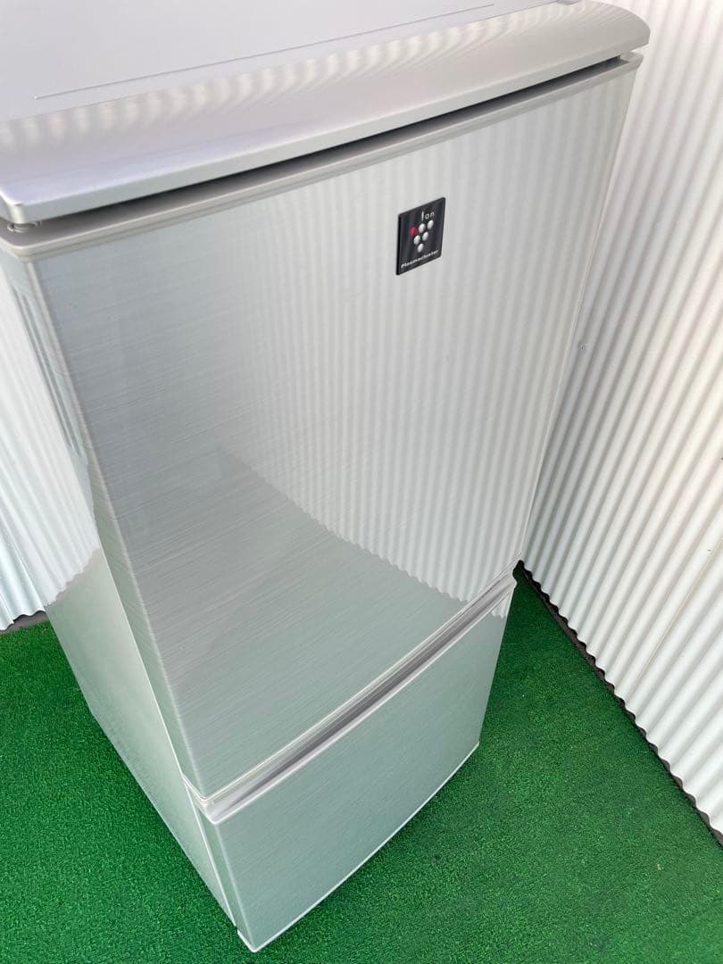 830 シャープ 左右付け替え可能ドア 2ドア冷蔵庫 一人暮らし 単身 シルバー