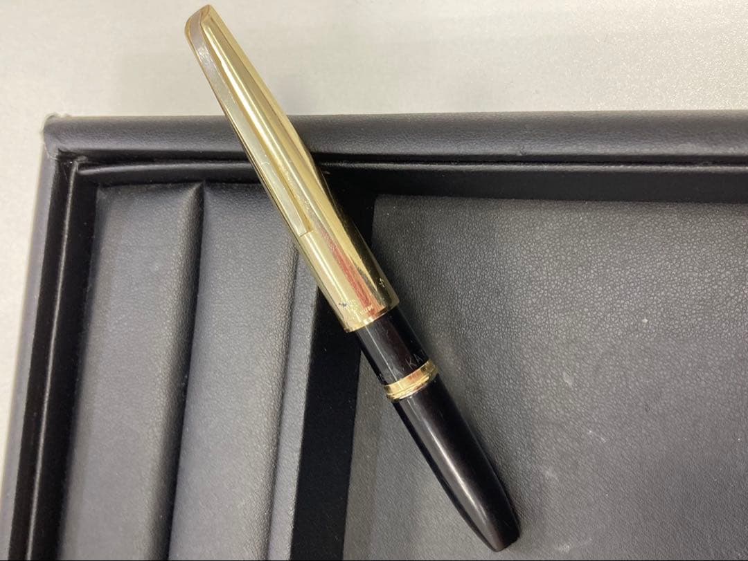 PARKER パーカー 万年筆 51 プレミアム ブラックGT 18k