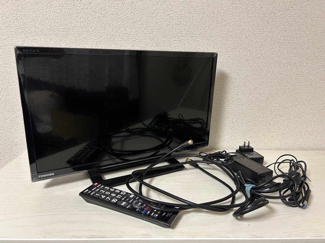 【ぴ太郎様】TOSHIBA 19S22 テレビ 2019年製