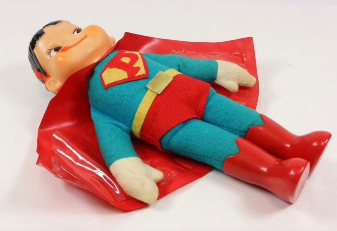 【〜1/23】不二家 ペコちゃん 当時もの　スーパーマン 26cm ソフビ 美品