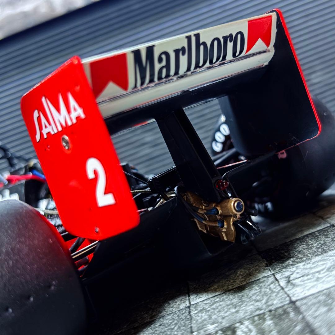 ワンオフカスタム 1/18 Solido マクラーレン MP4/2B 1985