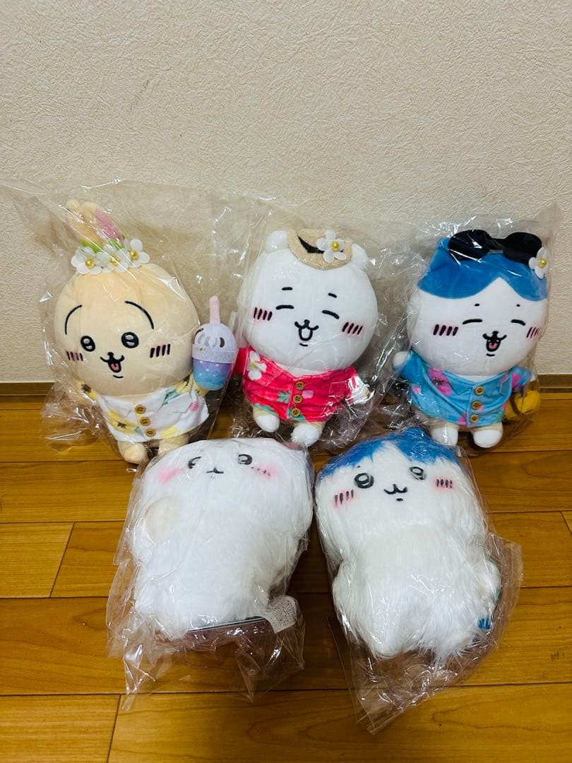 chiikawaちいかわ　増えちゃた毛量 ハチワレ、ちいかわぬいぐるみ