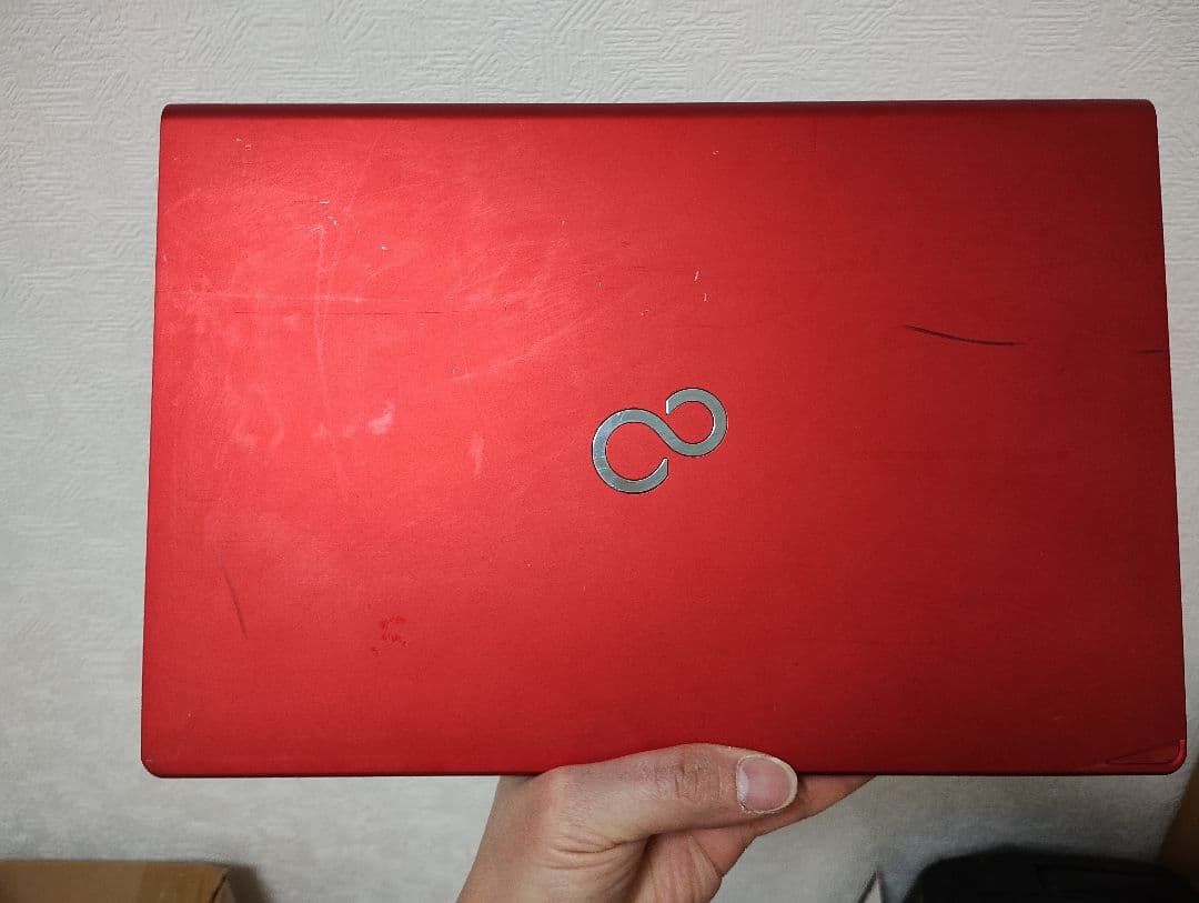 LIFEBOOK SH90/T FMVS90TRD1 レッド