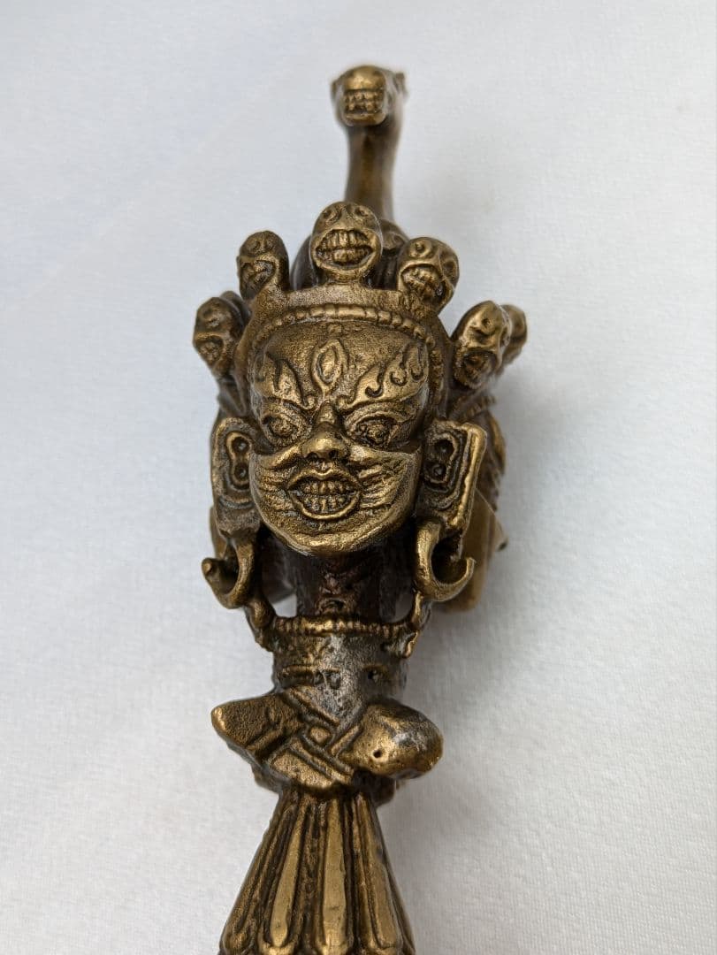 ☆b393、真鍮 プルパ（3面憤怒尊）ブラス 密教法具 チベット 金剛杵
