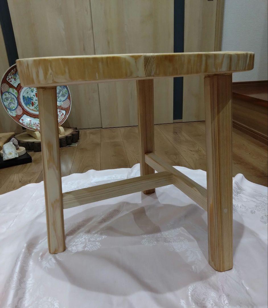 杉の輪切り58㎝円形ローテーブル⑮　樹齢約70年杉の模様が綺麗❕