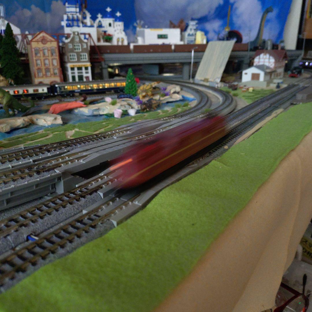 Nゲージ ペンシルバニア鉄道GG1型電気機関車 ARNOLD/RIVAROSSI