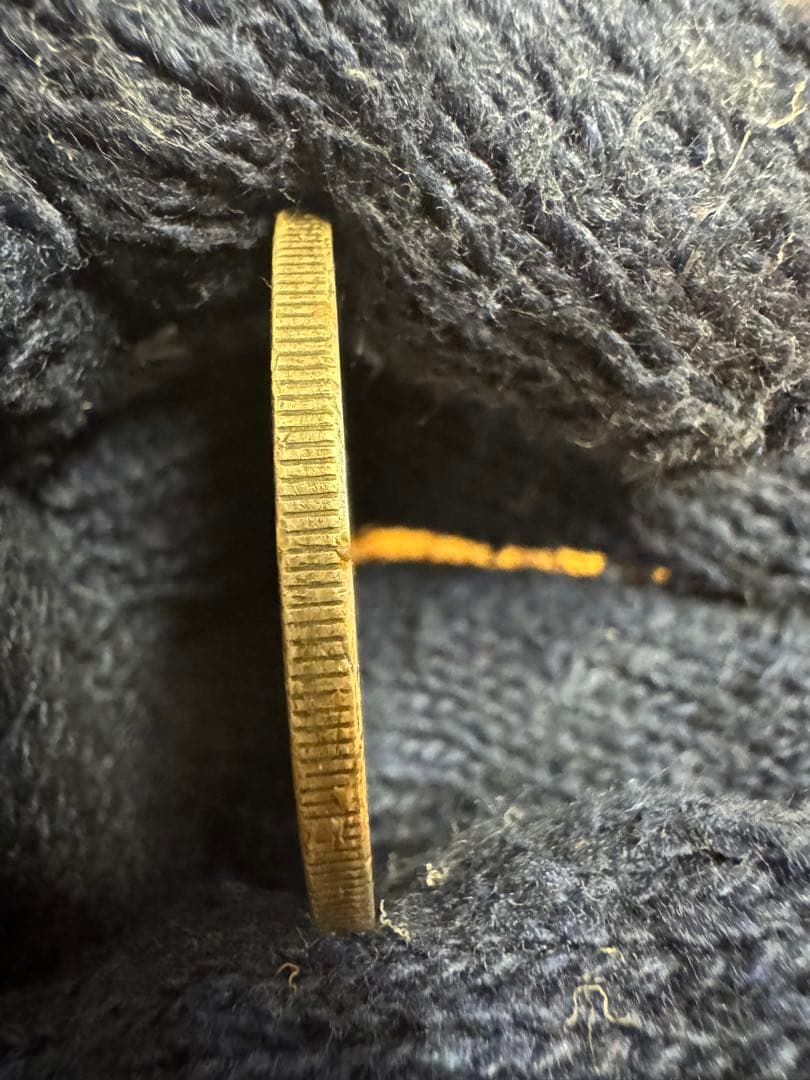 歳末感謝セール❗️★本物保証★　旧1円銀貨　明治3年　普通円　一円　一圓