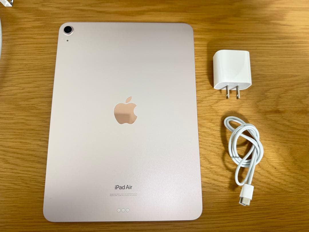 Apple iPad Air5 256gb ピンク 本体 充電器付き