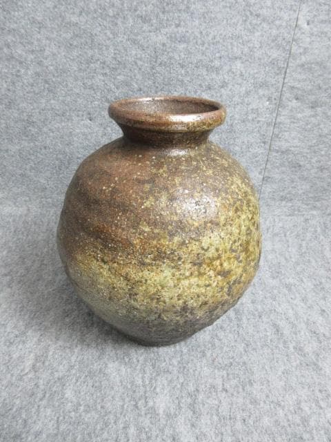 古信楽うずくまる壷 [B27363]