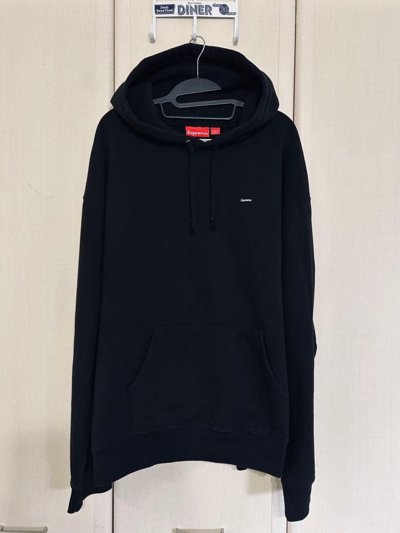 SUPREME Small Box Logo Hoodieシュプリーム