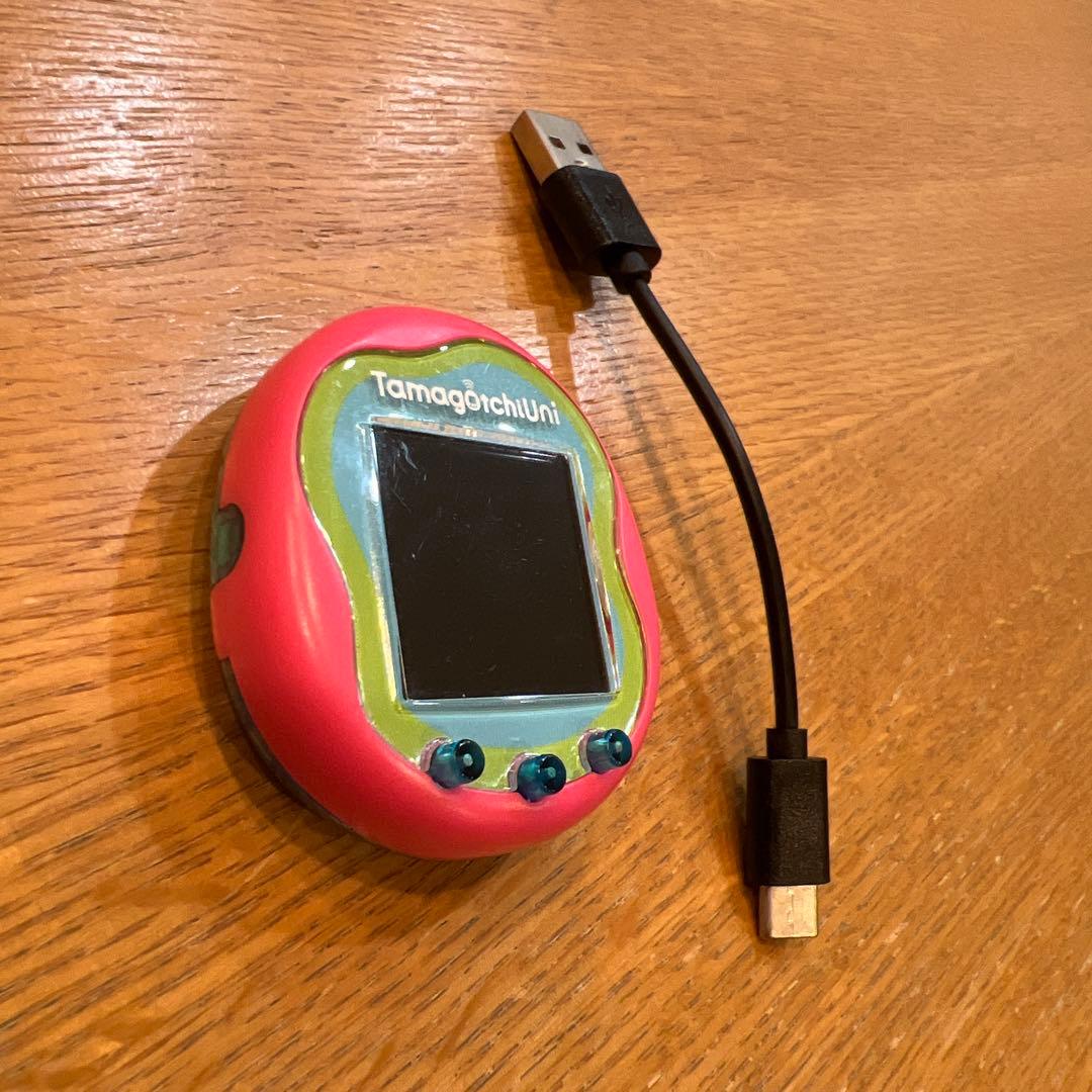 最終値下げ！　たまごっちユニ　ピンク 　「可哀想にランド」ダウンロード済み