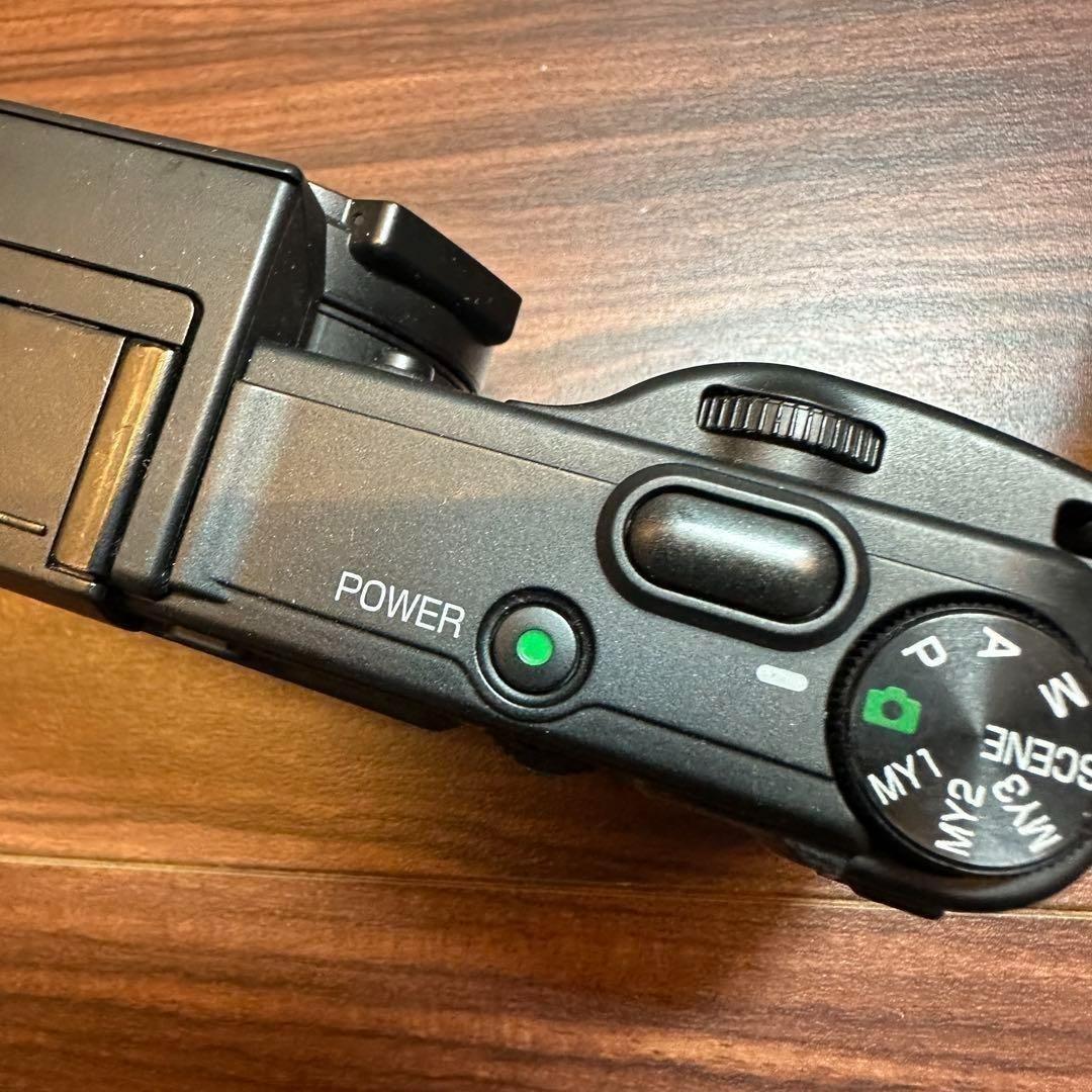 RICOH GX200 デジカメ 2435