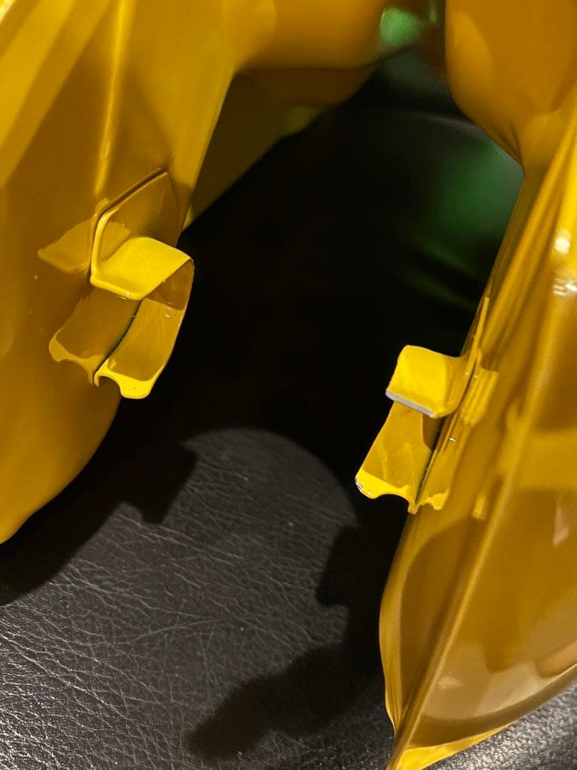 HONDA cb400f タンク イエロー