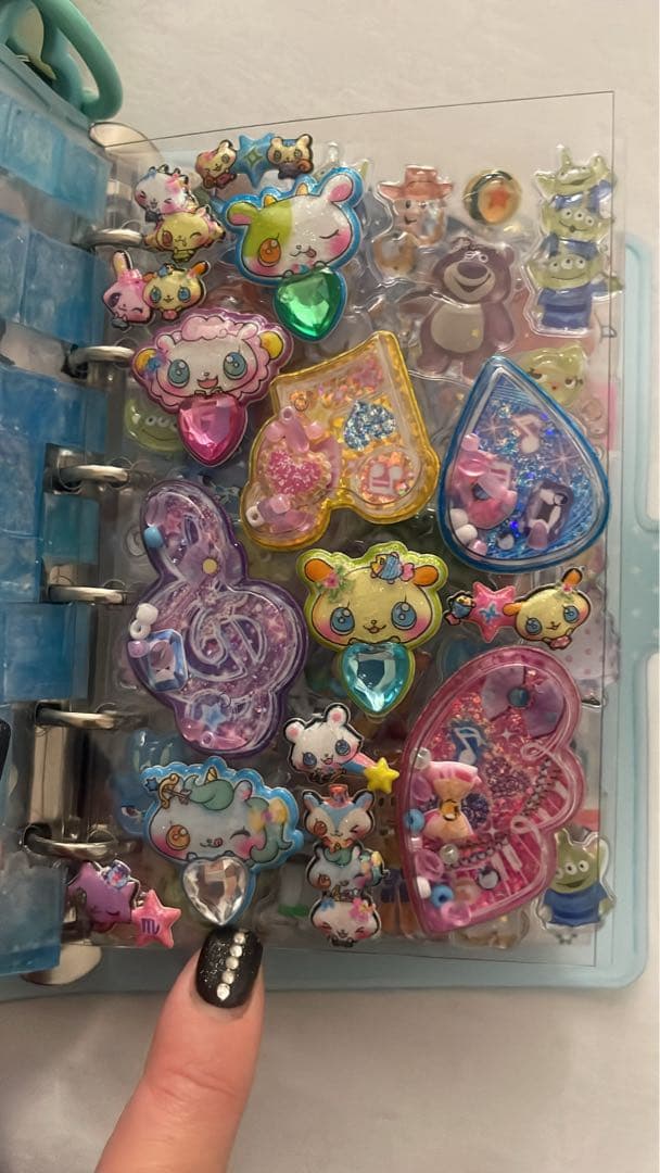 シール帳　完成品　ボンドロシール