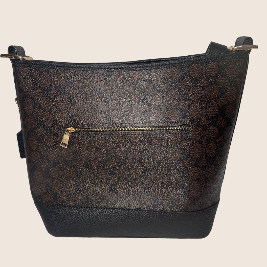 COACH（コーチ）シグネチャー ショルダーバッグ 人気モデル