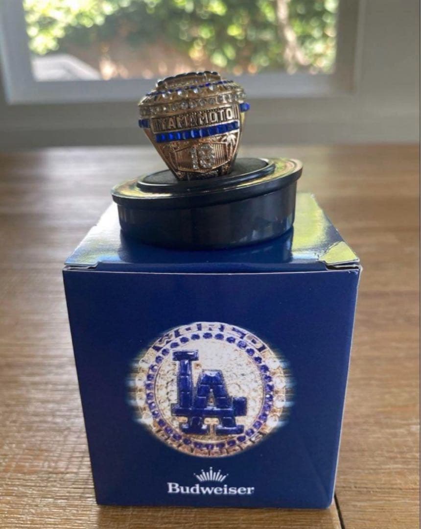 山本由伸　リング　ワールドチャンピオン　来場者限定　8000個　新品