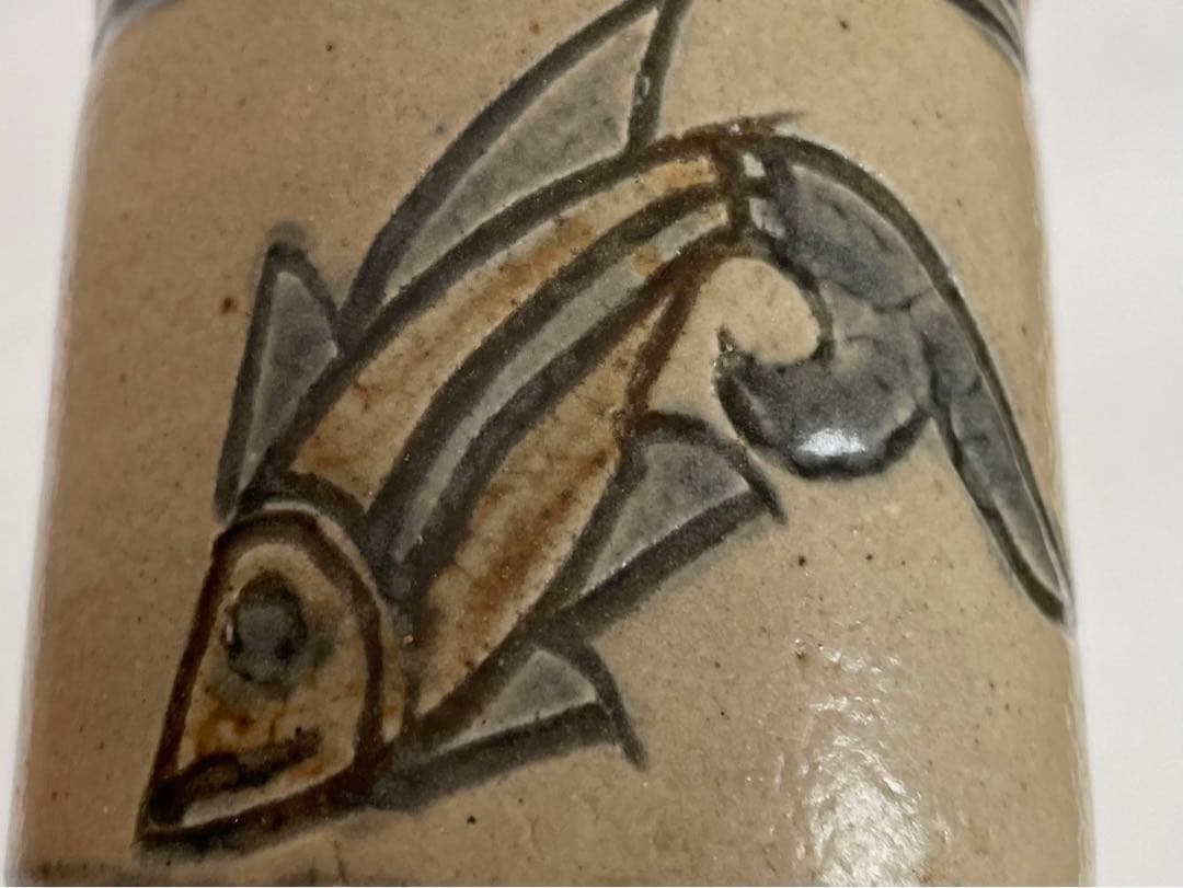 陶芸家　人間国宝　金城次郎　魚文　筆筒　筆入れ　筒花入　コップ　民藝　民芸