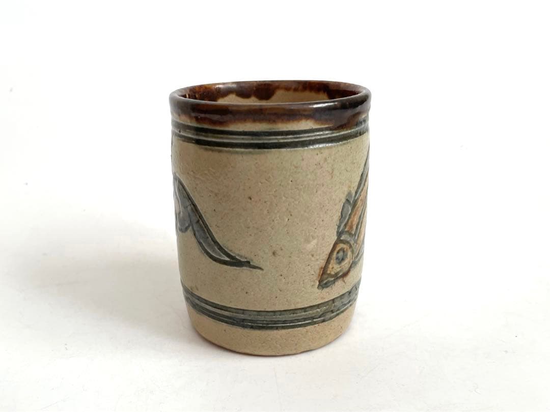 陶芸家　人間国宝　金城次郎　魚文　筆筒　筆入れ　筒花入　コップ　民藝　民芸
