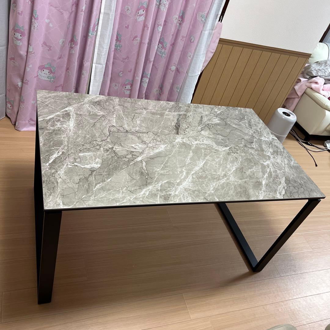 ニトリ セラミックダイニングテーブル 135