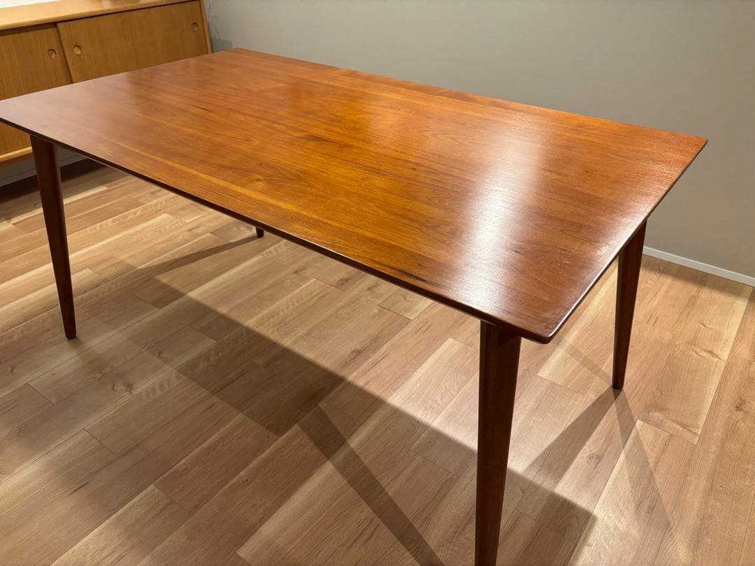 saori ACME Furniture カーディフダイニングテーブル