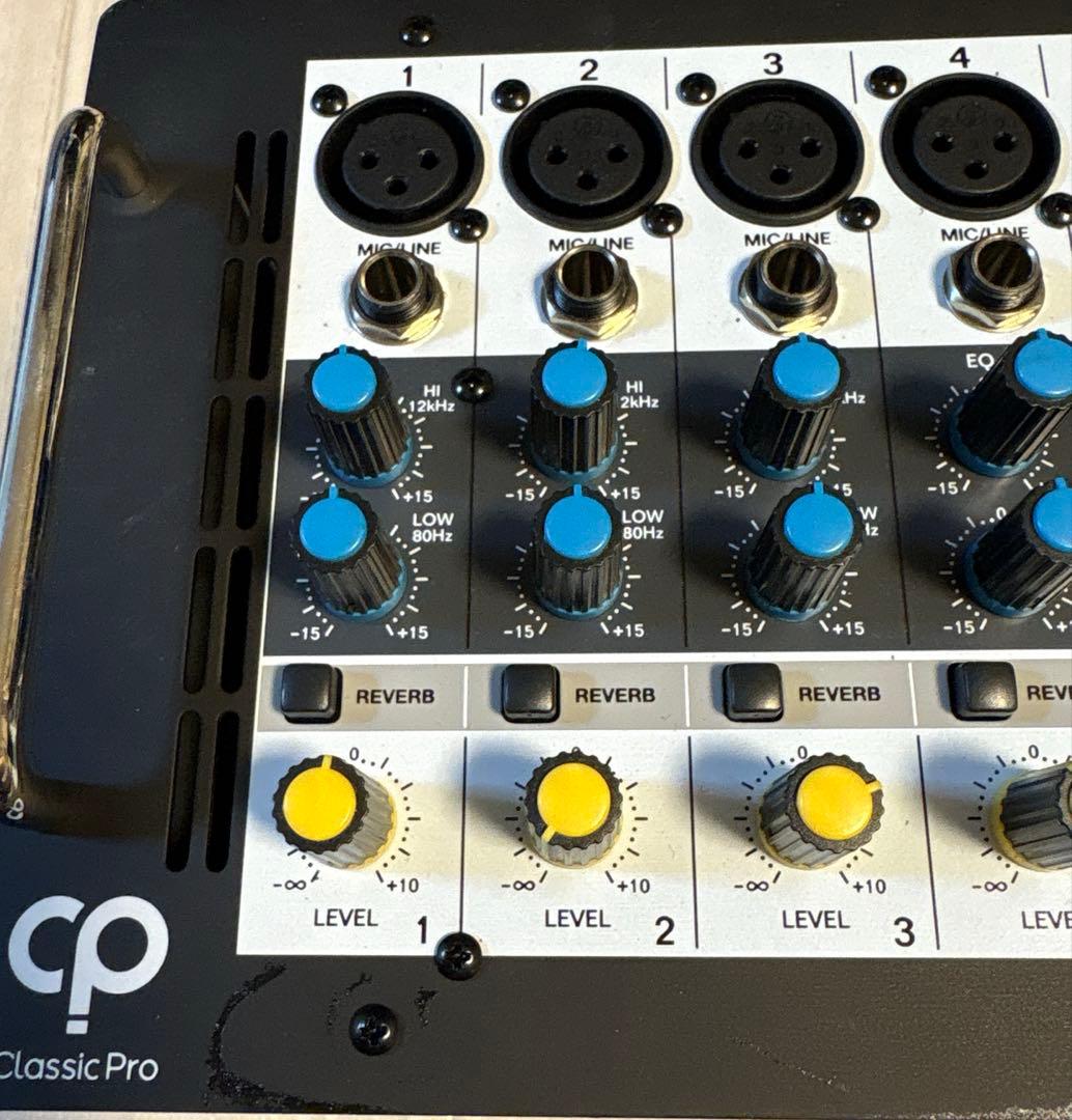 クラッシックプロ　Powered Mixer PM08 ミキサー