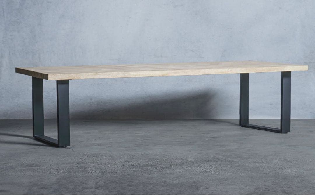 ローテーブル ゴム材 × アイアン脚 口型 無垢材