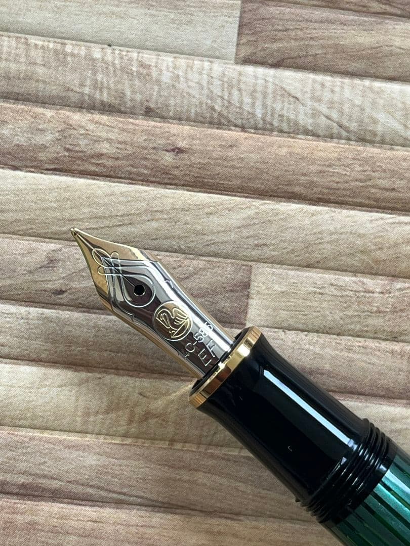 ペリカン スーベレーン M400 グリーンストライプ　EF