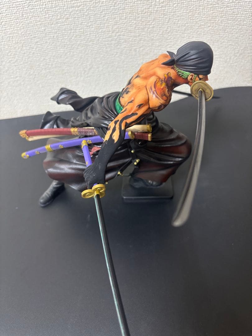 ワンピース　グランディスタ　ゾロ　フィギュアリペイント