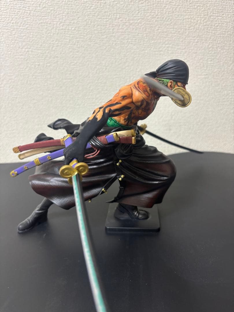 ワンピース　グランディスタ　ゾロ　フィギュアリペイント