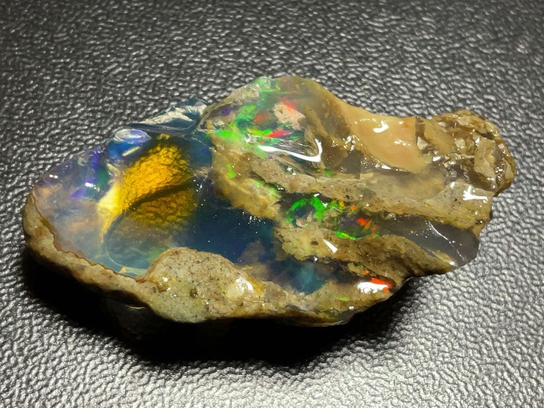 【40CT】エチオピア　オパール　原石　青　透明　黄色　ウェロ産