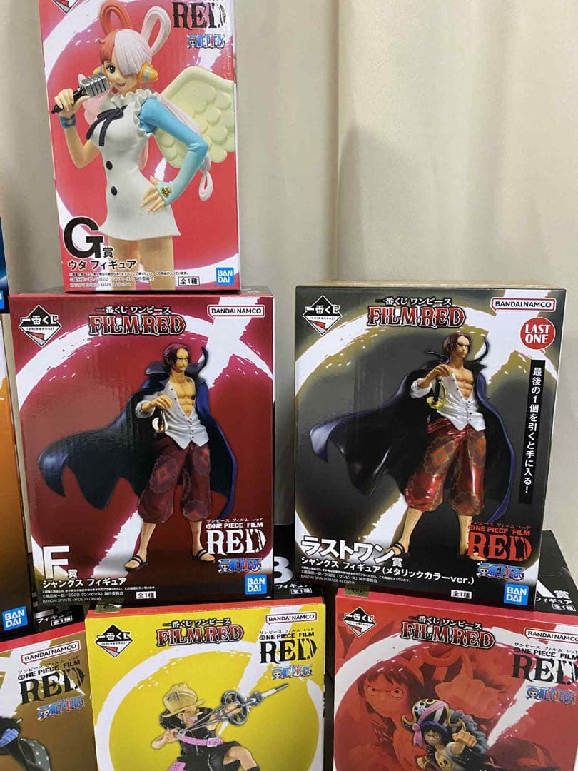 ワンピース FILM RED フィギュア８セット‼️