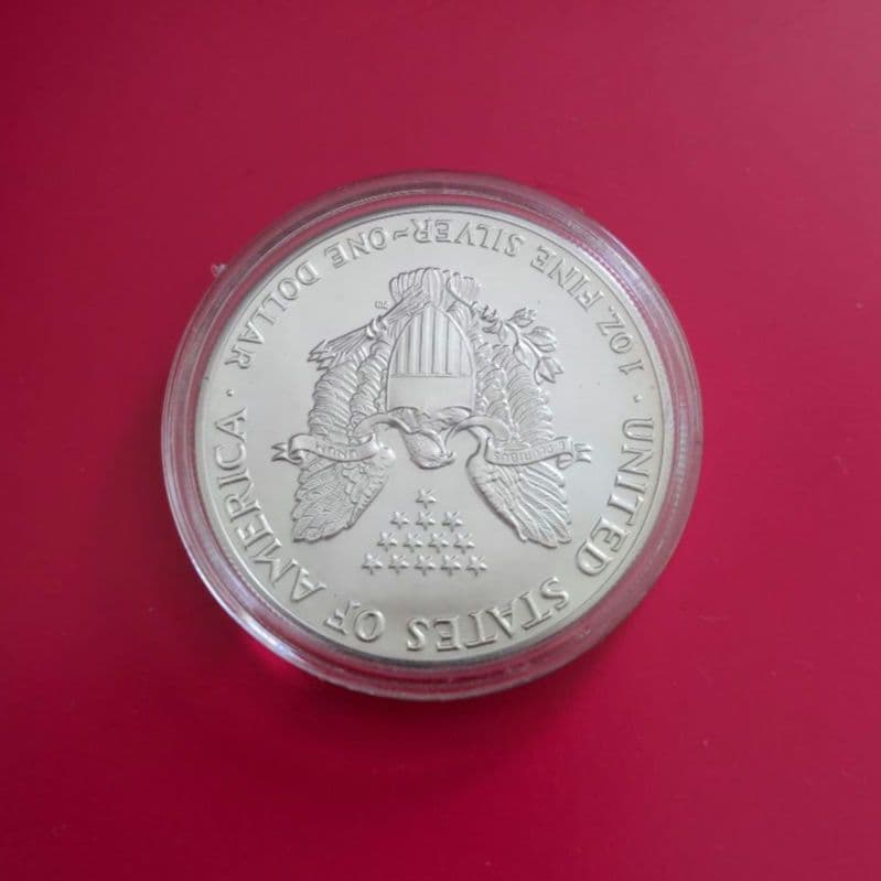 1986年（発行初年）イーグル銀貨1オンスカプセルケース入