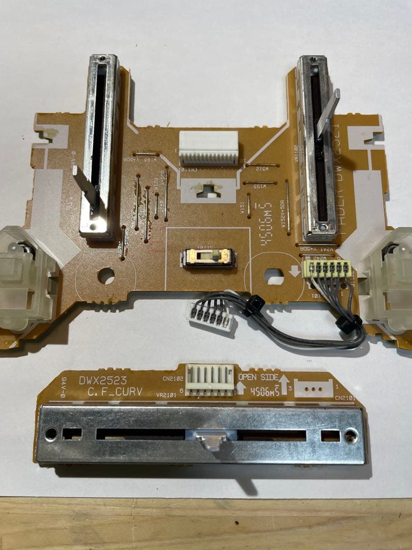 pioneer dj パイオニア　DJM-400 縦フェーダメンテ　横新品