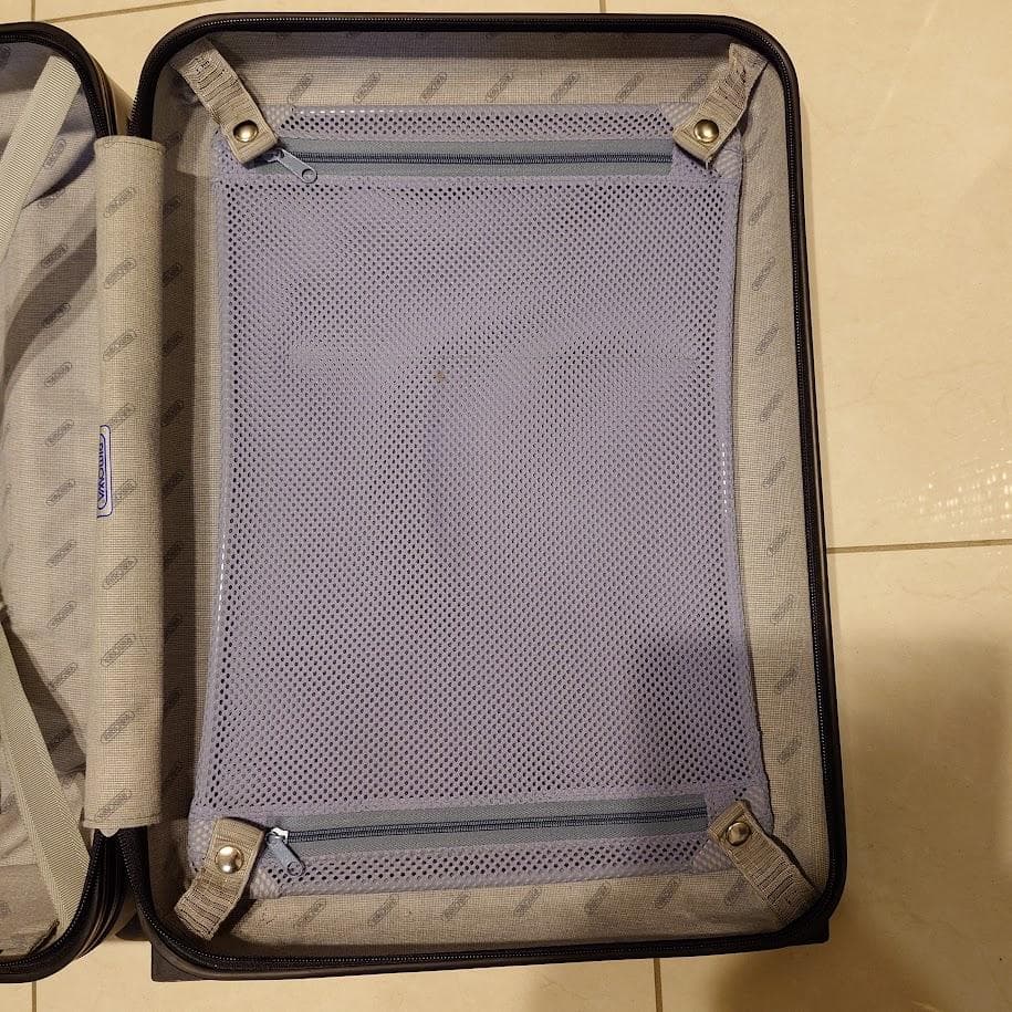 【RIMOWA】リモワ 35L 2輪 サルサ SALSA 機内持ち込み人気の黒