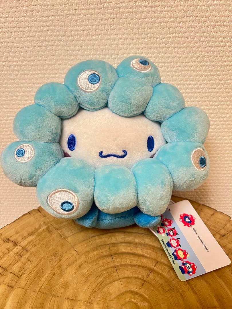 大阪関西万博 ミャクミャク サンリオ なりきりぬいぐるみ シナモン ぬいぐるみM