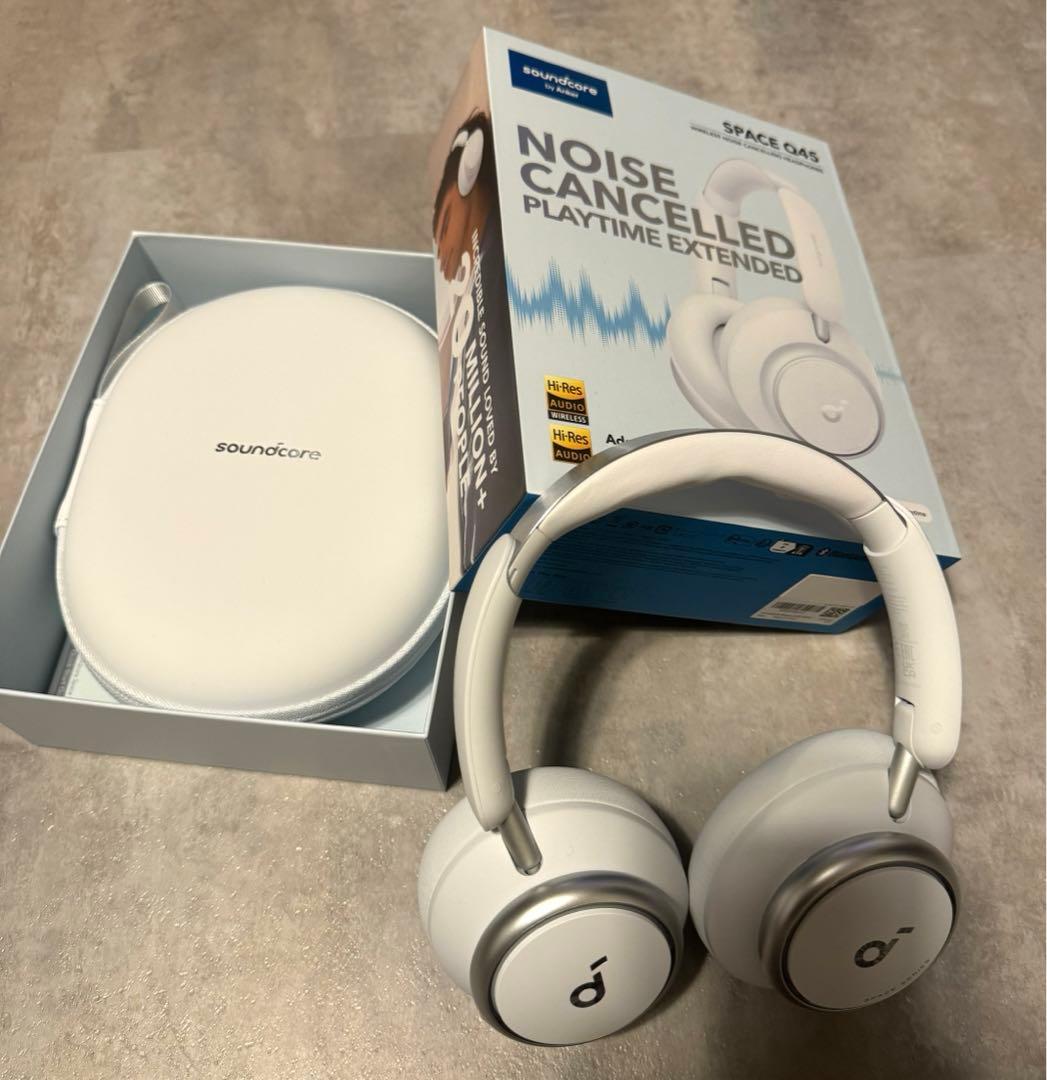 ANKER SPACE Q45 ワイヤレスヘッドセット ノイズキャンセリング　白