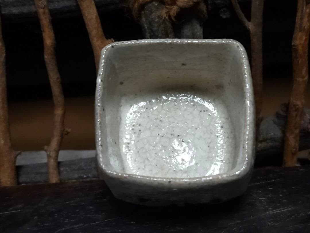 ♥絵志野　ぐい呑み　桐箱付き　③　志野　ぐい飲み　骨董品