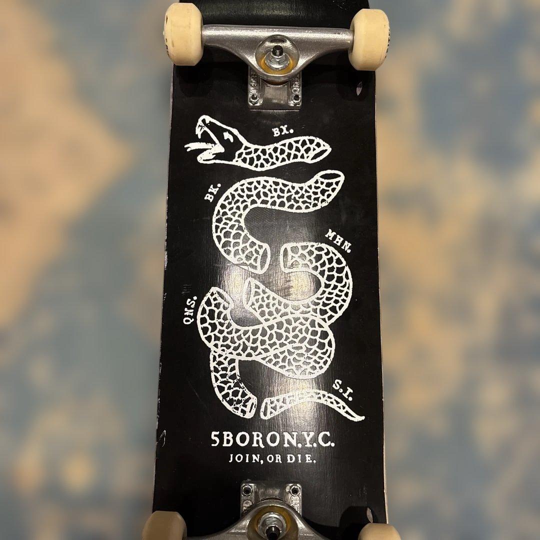 s*8様 5BORO N.Y.C. スケートボード