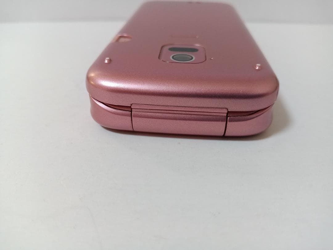 ☆ docomo らくらくホン F-02J ピンク