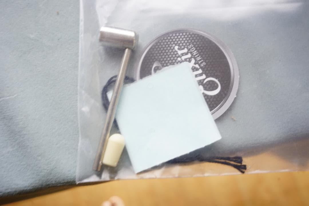 r*u様 新品　ネック破損　EDWARDS E-LP-STD/P Gold To