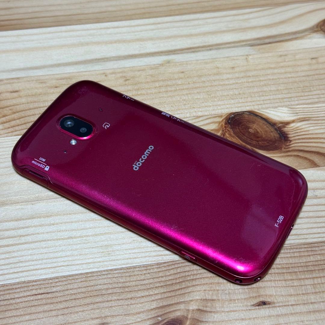 【美品】ドコモ らくらくスマートフォン F-52B ピンク　a104200