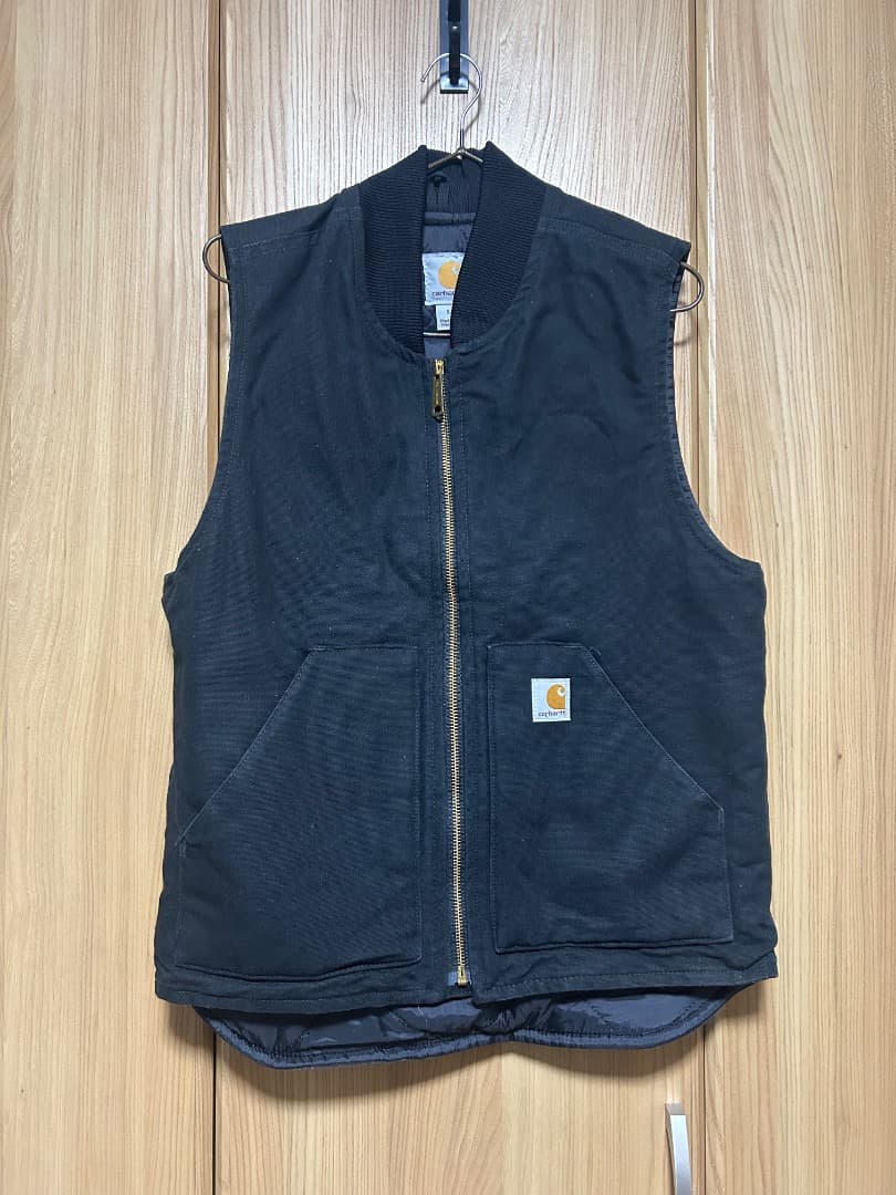 ✨Carhartt ブラック ジップアップベスト Sサイズ✨