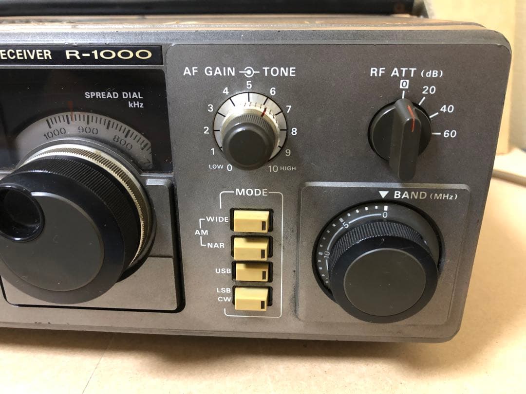 TRIO R-1000 通信受信機