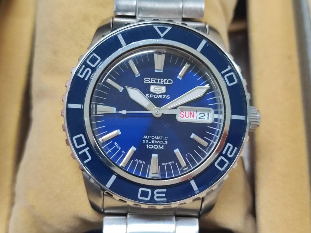 SEIKO 7S36-04N0 自動巻き時計 箱・コマ・取説完備 稼働品